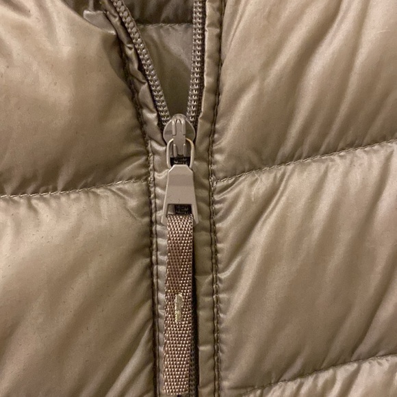 Uniqlo ultra light down vest in taupe - Picture 3 of 4